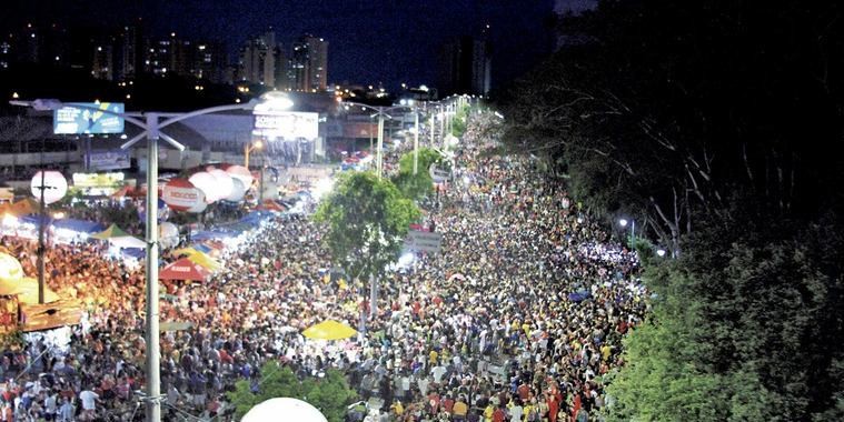 Organização e segurança foram bem avaliados no Corso, diz pequisa