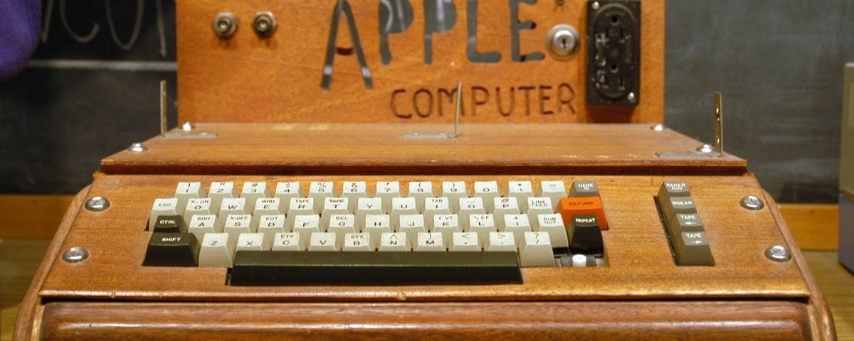 Primeiro computador de uso pessoal foi lançado pela Apple há 43 anos