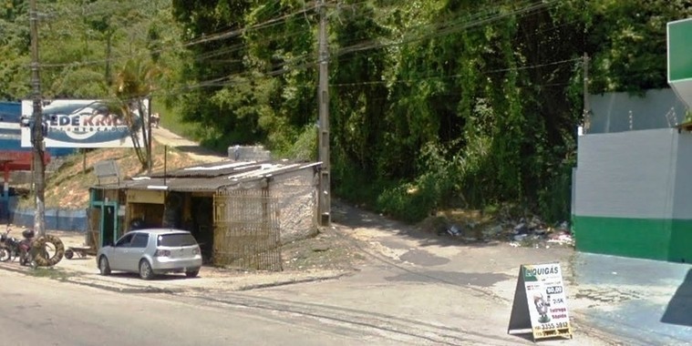 Jovem é espancada e vítima de estupro coletivo em matagal em SP