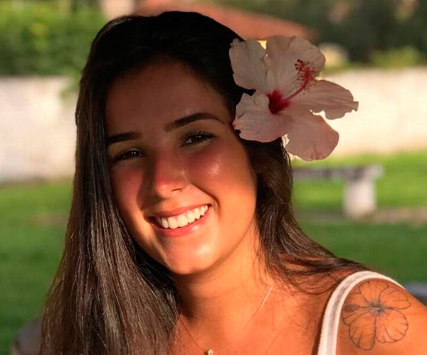 Estudante de Odontologia morre eletrocutada durante festival de funk