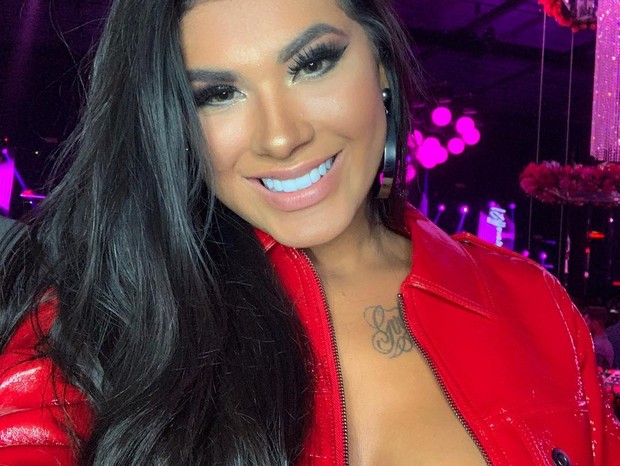 Mc Pocahontas se assusta com vídeo em site pornô: "Divulgação pesada!"