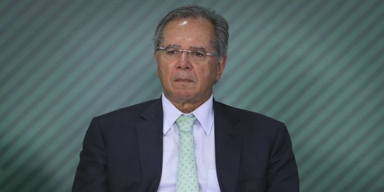 Governo deve prever para 2020 salário mínimo corrigido pela inflação