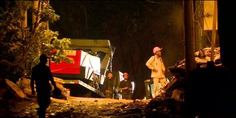 Corpo de mulher é achado em escombros;nº de mortos na Muzema vai a 10