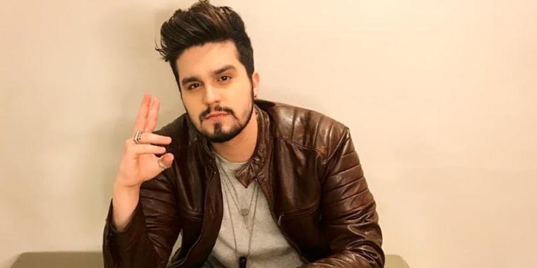 Luan Santana esbanja jatinho de R$ 16 milhões