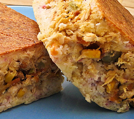 Torta de sardinha de liquidificador. Prática e gostosa!