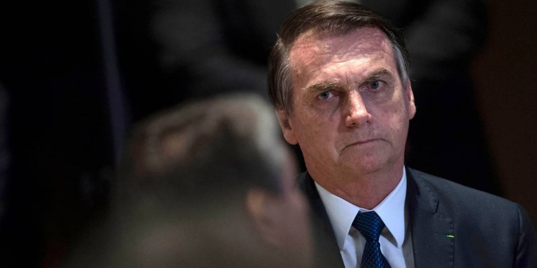 Bolsonaro condena ataques em igrejas no Sri Lanka: "Extremismo"