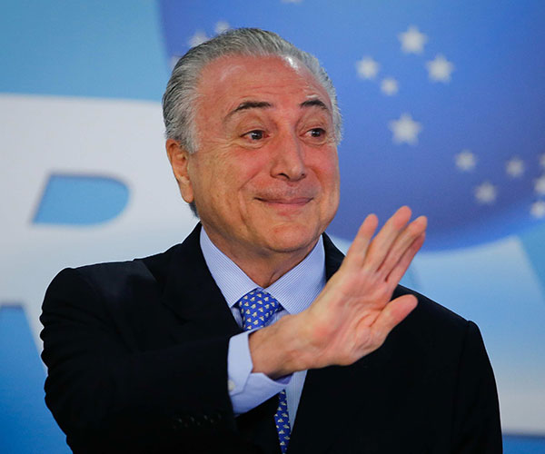 Temer pede desbloqueio de R$ 111 mil por mês para despesas domésticas