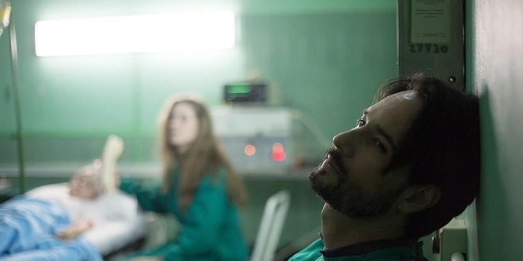O Tradutor, com Rodrigo Santoro, está em cartaz nos cinemas