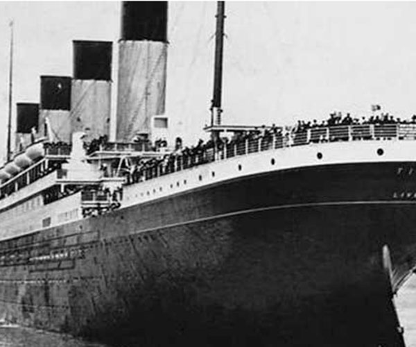 Nesta data,Titanic partia para o mais misterioso naufrágio da história