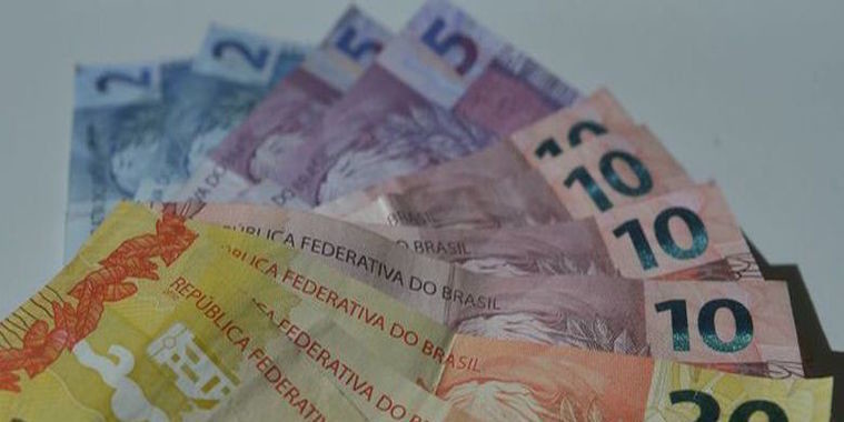 Salário mínimo deve deixar de ter ganho real a partir de 2020