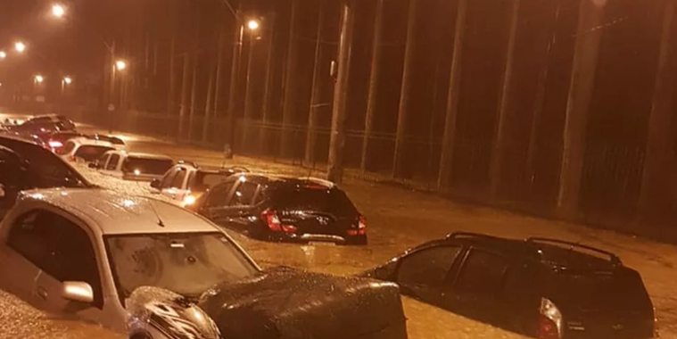 Sobe para 10 o número de mortos vítimas do temporal no Rio de Janeiro