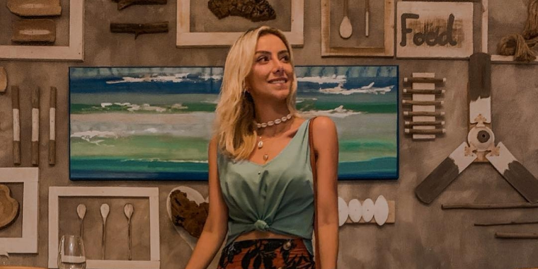 Quer parecer mais alta? Confira 5 truques de moda para alongar
