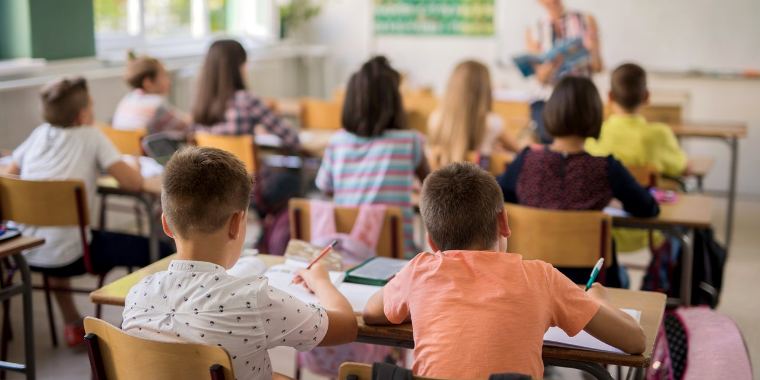 MEC vai avaliar por amostra alunos em fase de alfabetização