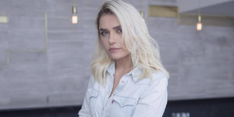 Monica Iozzi anuncia seu casamento