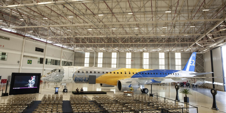 Embraer oferece cerca de 40 vagas para desenvolvimento de softwares