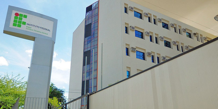 IFPI abre novo concurso público com 24 vagas