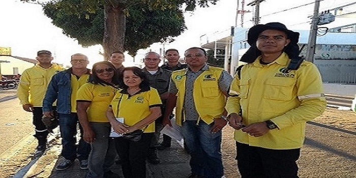 STRANS realiza campanha em parceria com Escola do DETRAN e Polícia Militar