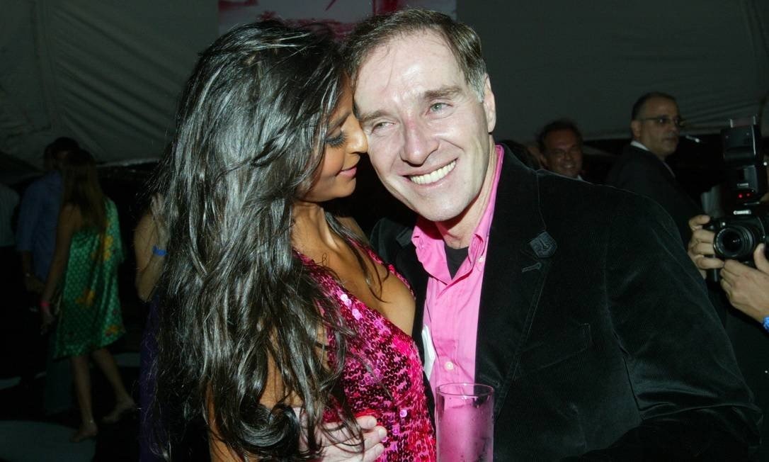 Flavia Sampaio e Eike Batista Foto: Marcos Ramos
