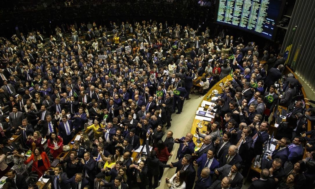 Com 379 votos a favor, Câmara aprova a reforma da Previdência em 1º turno Foto: Daniel Marenco / Agência O Globo