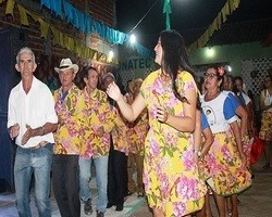 SEMAS realiza seu arraiá com a participação de grupos e a campeã Bag Dance 
