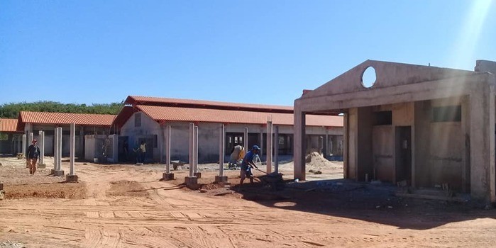 Prefeitura se prepara para entregar escola modelo