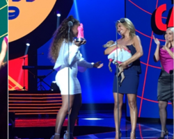 Anitta leva cão em premiação, é criticada e surpreende com resposta 