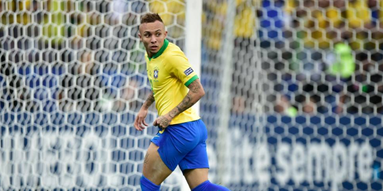 Everton Cebolinha está fora de amistosos