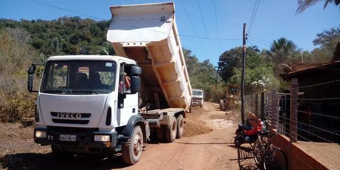 Recuperação de vias vicinais, mais trabalho, melhor mobilidade