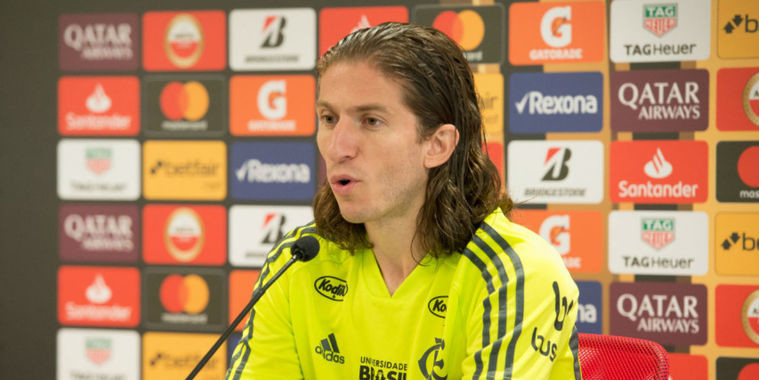 Filipe Luís fala sobre Guerrero e elogia ataque do Flamengo