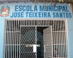 Prefeitura de Pedro II conclui reforma da Escola Municipal José Teixeira Santos  