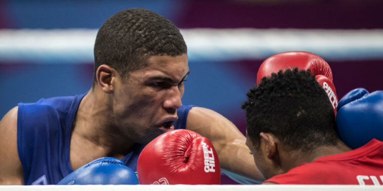 Brasileiro está nas quartas de final do Mundial de Boxe Amador