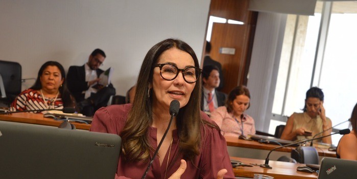 Margarete quer alterar lei para que empresas funcionem em presídios