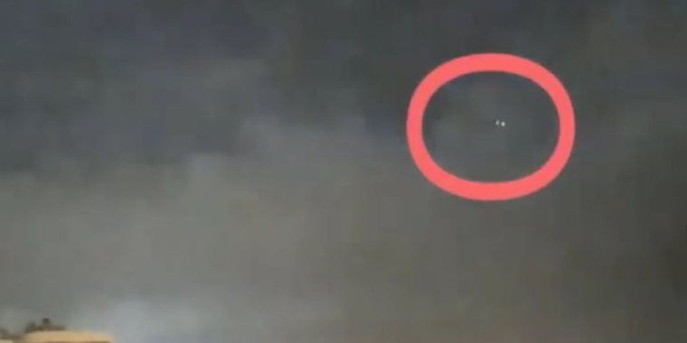 Vídeo: NASA investiga imagens de suposto "OVNI" durante tempestade