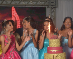 Prefeitura de Barras realiza tradicional Festa das Debutantes durante as comemorações do seu aniversário.