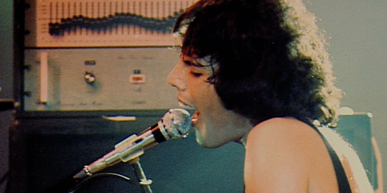 ‘Bohemian Rhapsody’ e outras canções de Queen são contadas em série