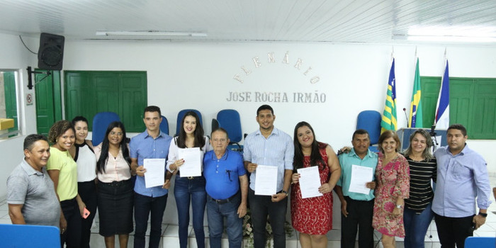 Prefeitura de Uruçui dar posse a servidores