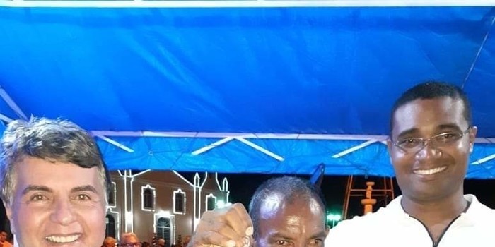 Missa, procissão e sorte com sorteio de uma moto marcam o último dia de festejos do padroeiro Menino Deus
