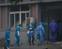 China tem 9ª morte provocada pelo coronavírus;já são mais de 400 casos