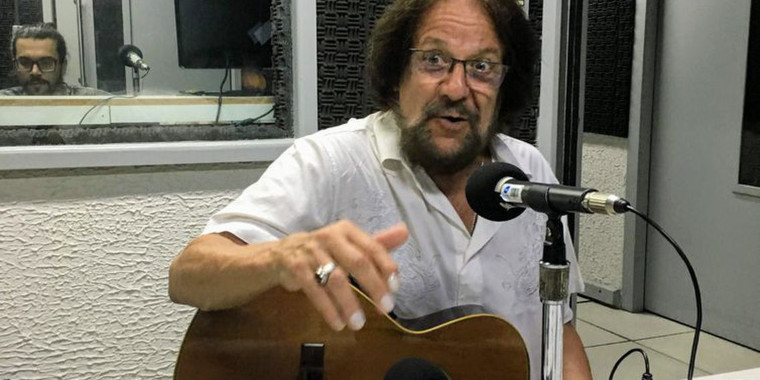 Morre, aos 69 anos, o cantor e compositor Tunai