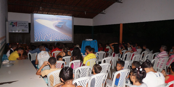 Água Branca: Cine Itinerante leva cultura para comunidade Nova Esperança nesta quinta (30)