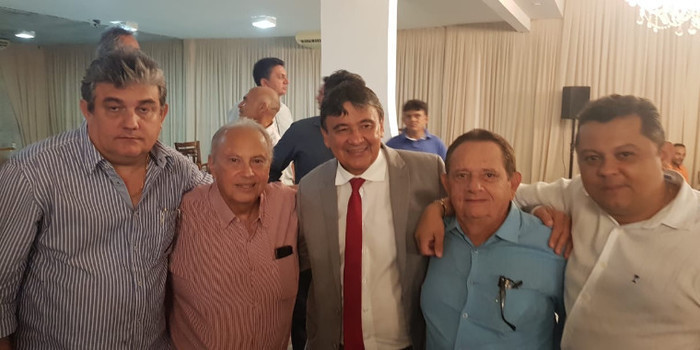Dr. Wagner Coelho e governador Wellinton Dias se reunem com família do Fernando Monteiro