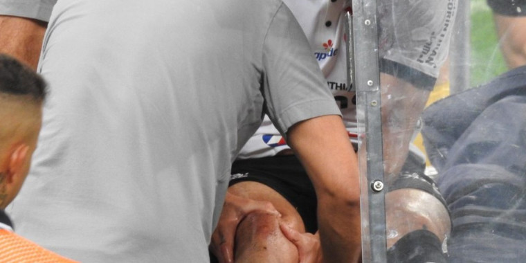 Danilo, do Corinthians, passa por cirurgia