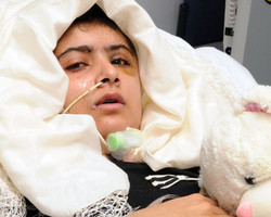 Malala sofre atentado à bala praticado pelo Talibã