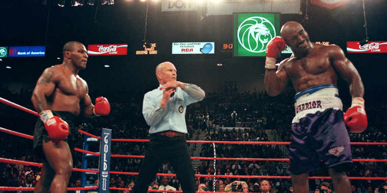 Mike Tyson diz que poderia morder a orelha de Holyfield de novo