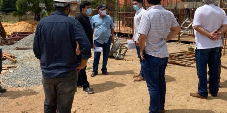 Coordenador do Pro-Piauí visita obras da adutora do litoral