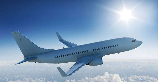 Companhias aéreas propõem testes rápidos em vez de restrições