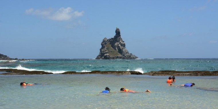 Praia da Atalaia: união perfeita de turismo com meio ambiente