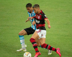Flamengo perde nos pênaltis para o Racing e está fora da Libertadores