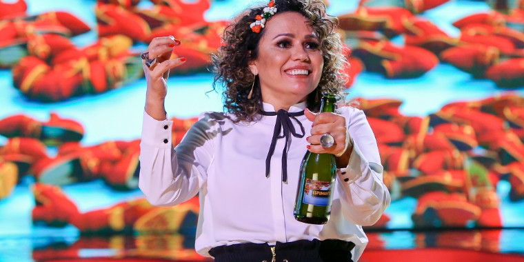 Dadá Coelho e Rafael Portugal faturam prêmio de melhores comediantes