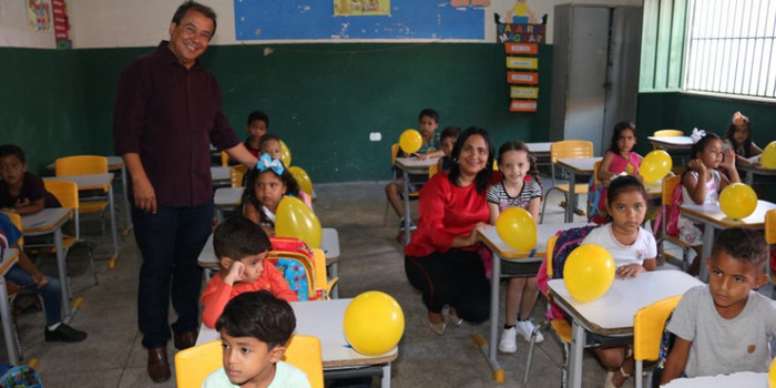 Mais de 2.800 alunos voltam às aulas em Água Branca